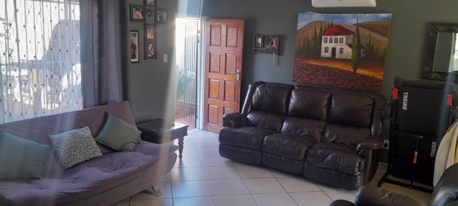 3 Bedroom Property for Sale in Eike Park Gauteng