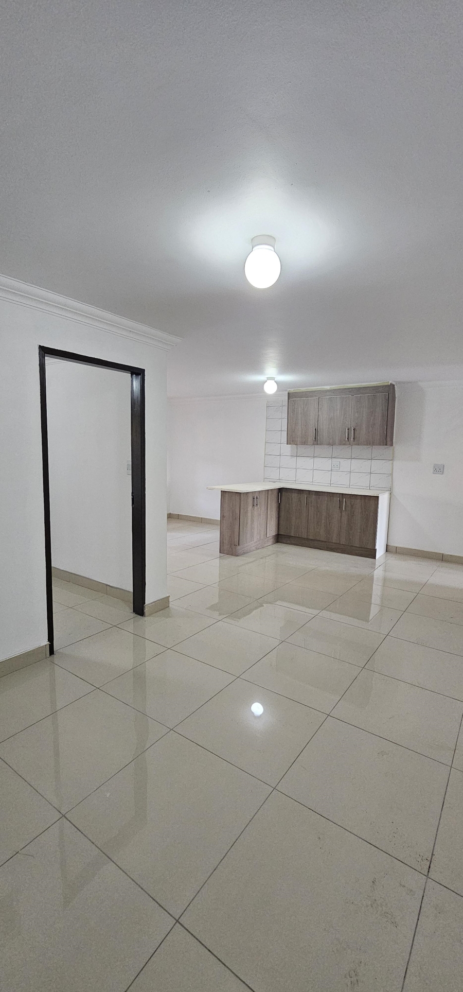 To Let 2 Bedroom Property for Rent in Erasmia Gauteng
