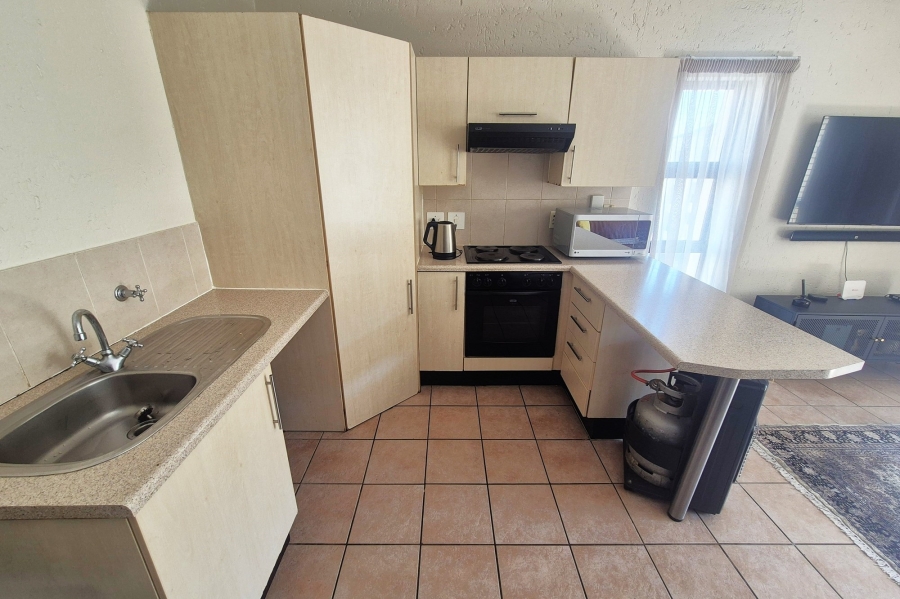 To Let 2 Bedroom Property for Rent in Ferndale Gauteng