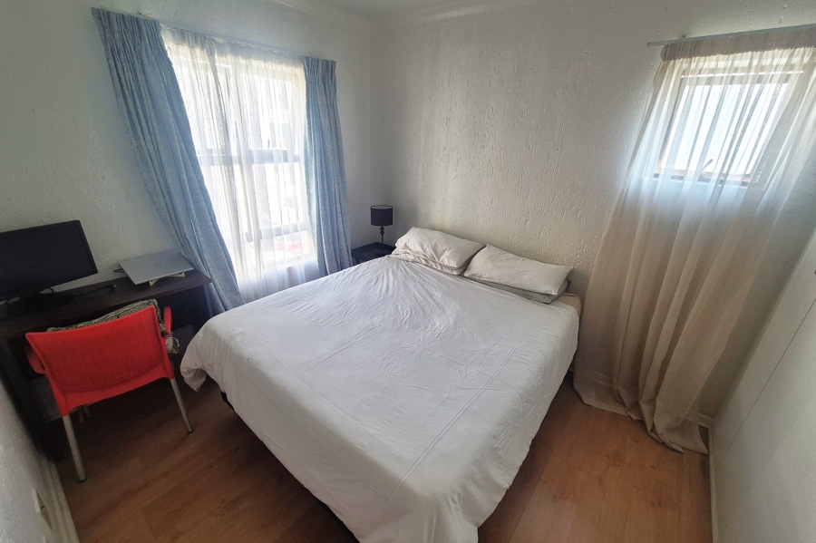 To Let 2 Bedroom Property for Rent in Ferndale Gauteng