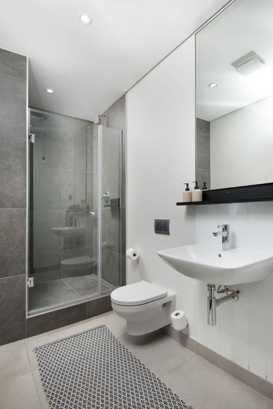 To Let 1 Bedroom Property for Rent in Sandton Central Gauteng