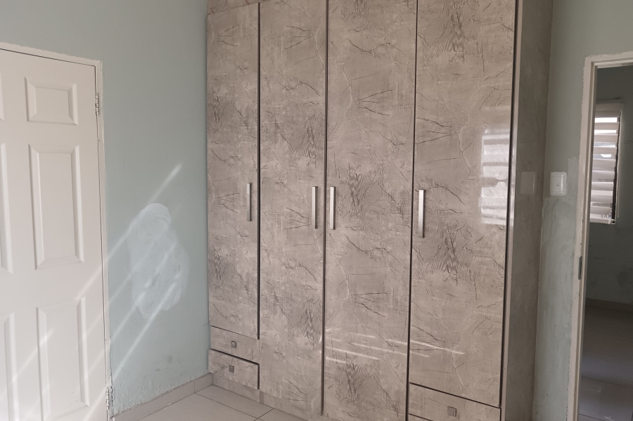 To Let 1 Bedroom Property for Rent in Diepkloof Gauteng