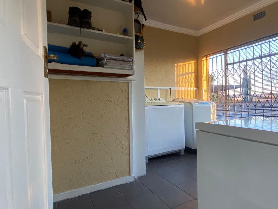 4 Bedroom Property for Sale in Eden Glen Gauteng
