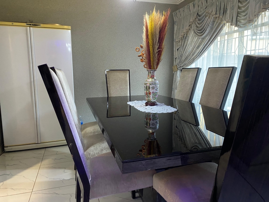 4 Bedroom Property for Sale in Eden Glen Gauteng