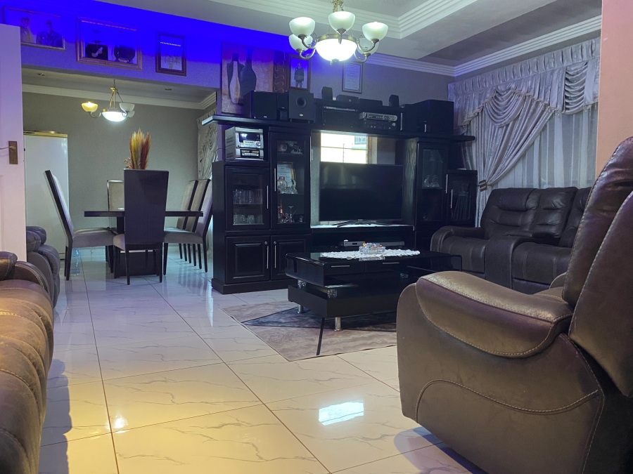 4 Bedroom Property for Sale in Eden Glen Gauteng