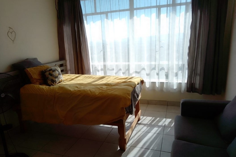 2 Bedroom Property for Sale in La Montagne Gauteng