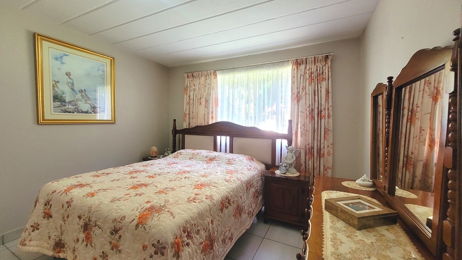 To Let 2 Bedroom Property for Rent in Verwoerdpark Gauteng