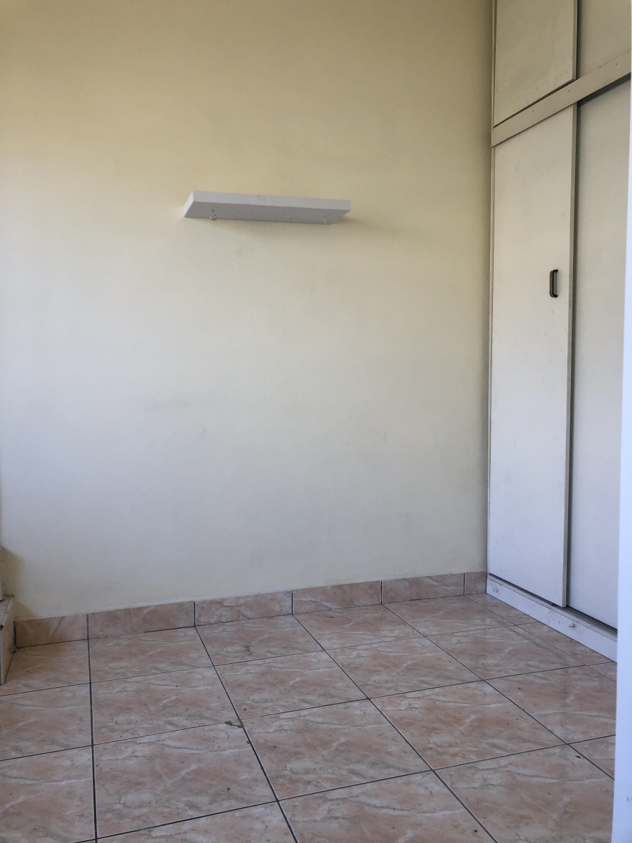 To Let 1 Bedroom Property for Rent in Auckland Park Gauteng