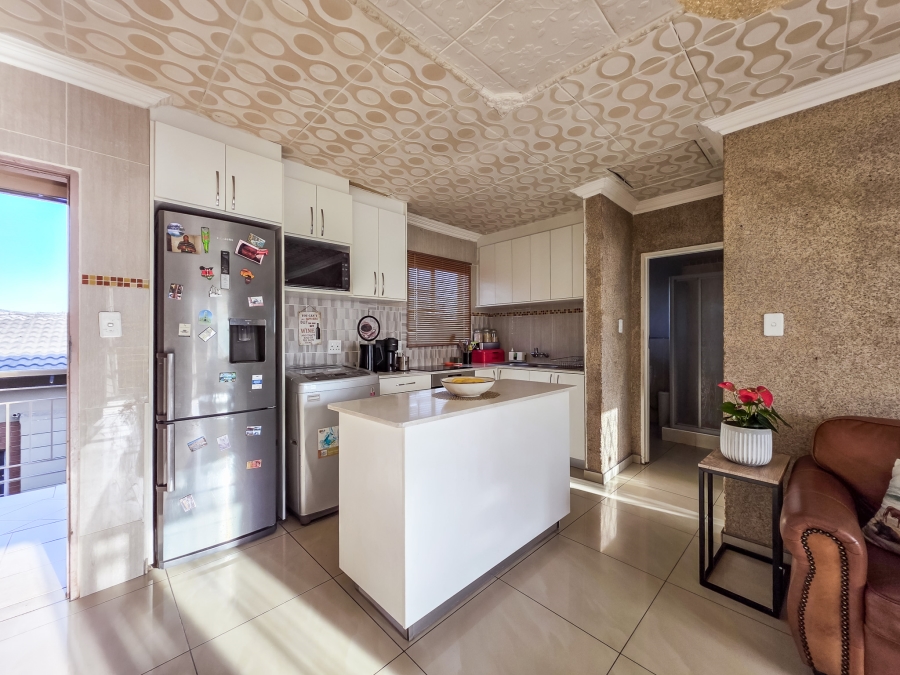 3 Bedroom Property for Sale in Equestria Gauteng
