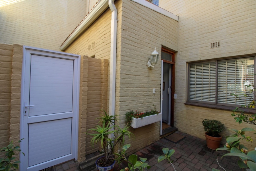 2 Bedroom Property for Sale in River Club Gauteng