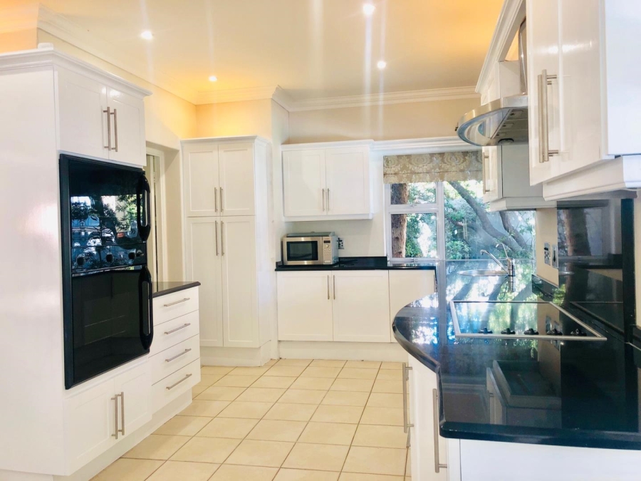 To Let 3 Bedroom Property for Rent in Dainfern Golf Estate Gauteng