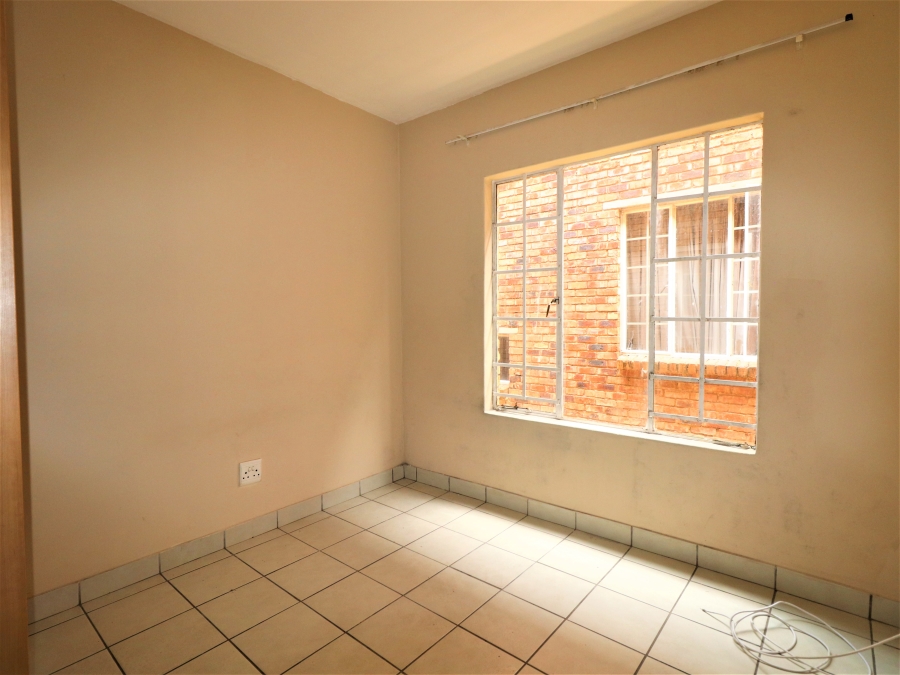 2 Bedroom Property for Sale in Kempton Park Central Gauteng