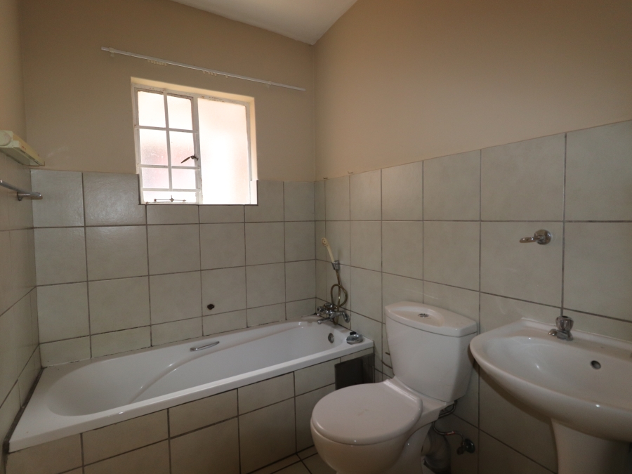 2 Bedroom Property for Sale in Kempton Park Central Gauteng
