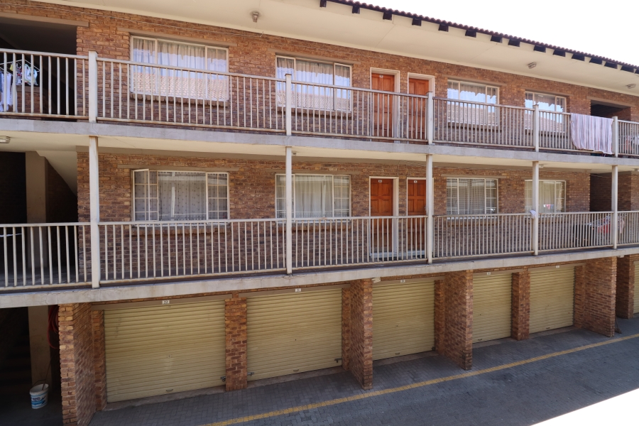 2 Bedroom Property for Sale in Kempton Park Central Gauteng