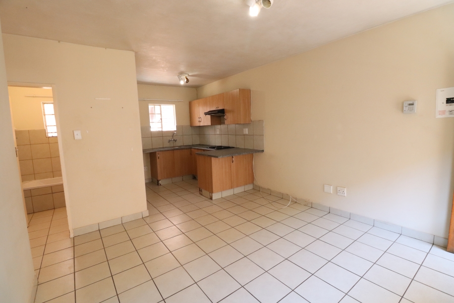 2 Bedroom Property for Sale in Kempton Park Central Gauteng