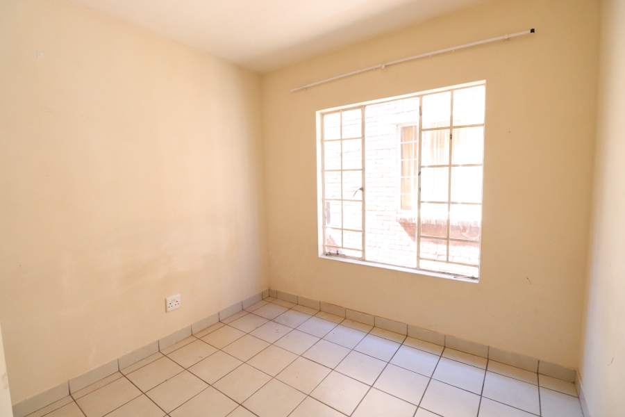2 Bedroom Property for Sale in Kempton Park Central Gauteng