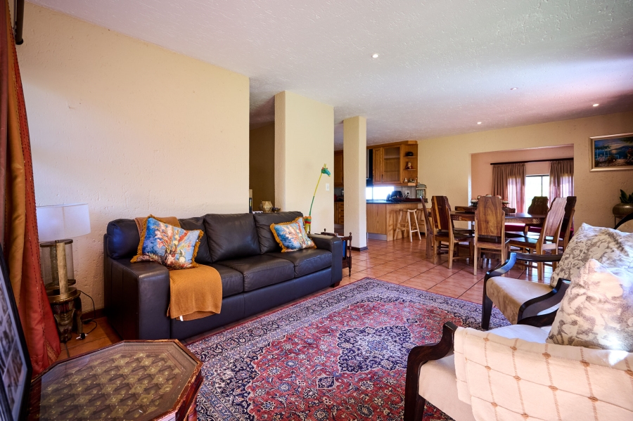 3 Bedroom Property for Sale in Halfway Gardens Gauteng