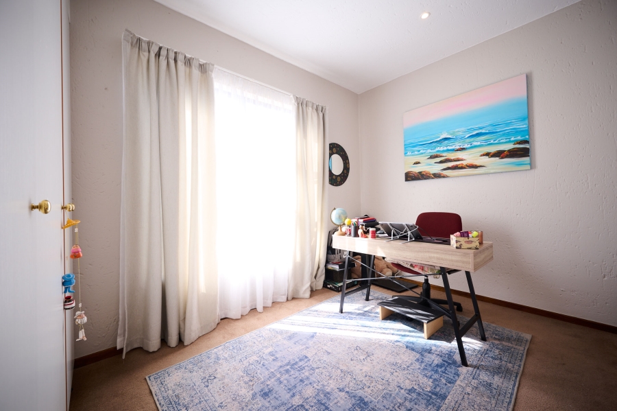3 Bedroom Property for Sale in Halfway Gardens Gauteng