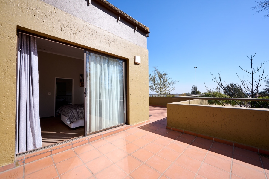3 Bedroom Property for Sale in Halfway Gardens Gauteng