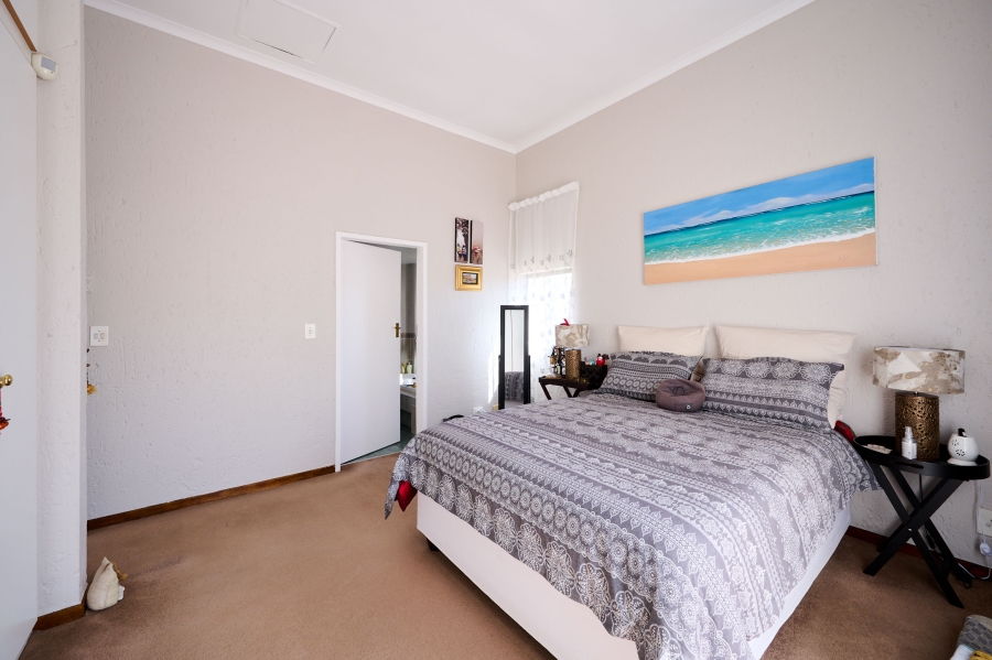 3 Bedroom Property for Sale in Halfway Gardens Gauteng