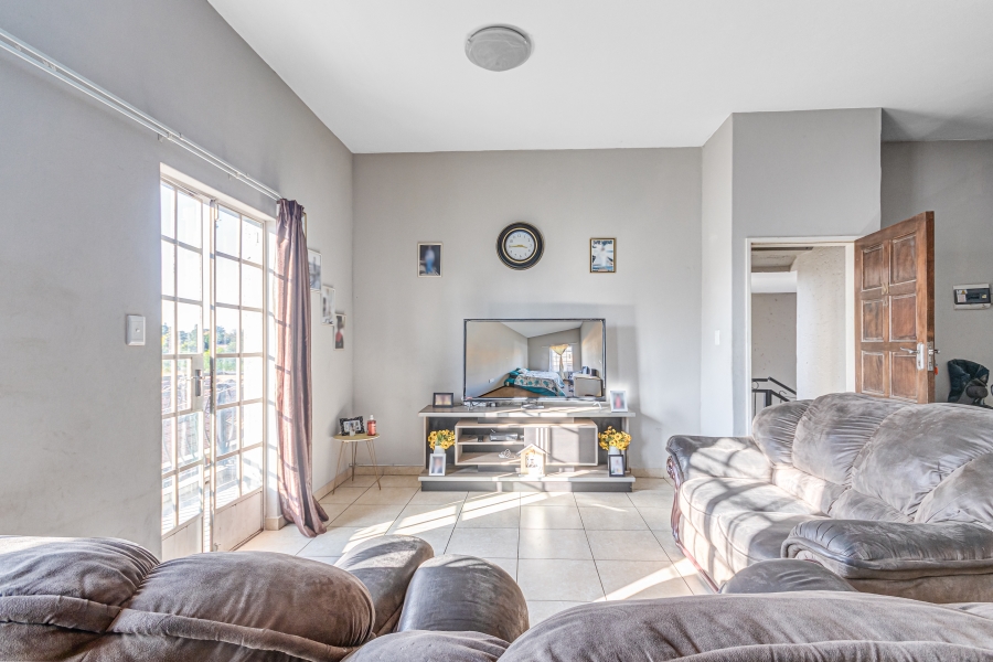 2 Bedroom Property for Sale in Norkem Park Gauteng