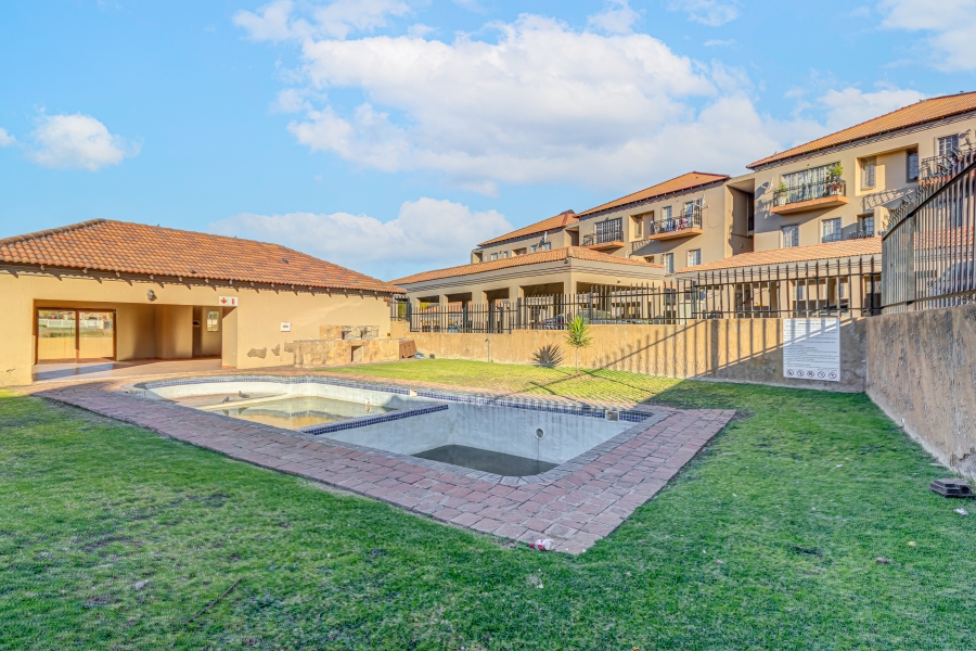 2 Bedroom Property for Sale in Norkem Park Gauteng