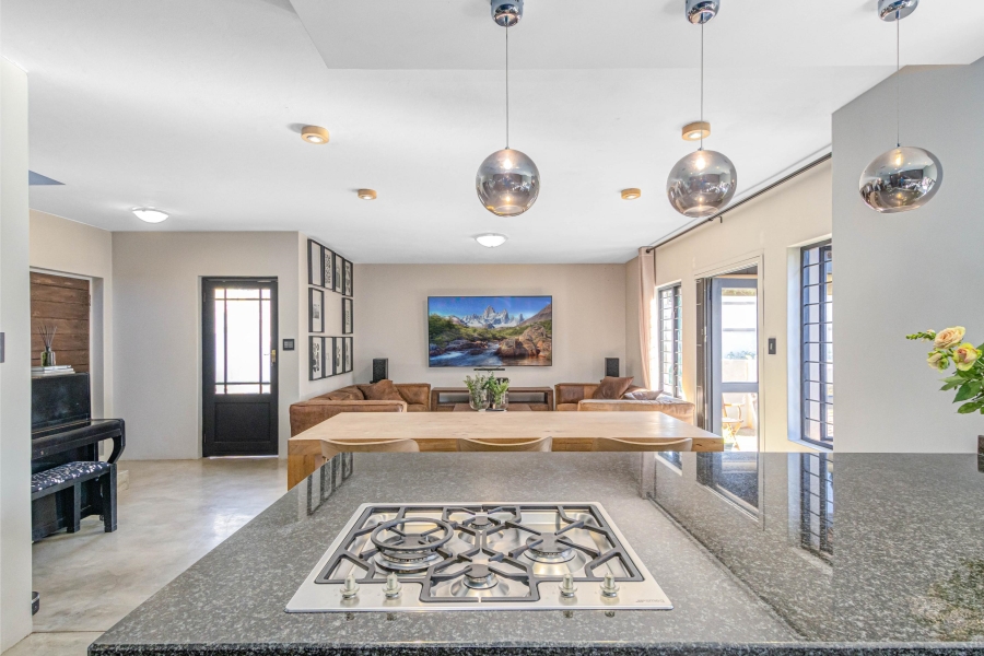 2 Bedroom Property for Sale in Barbeque Downs Gauteng