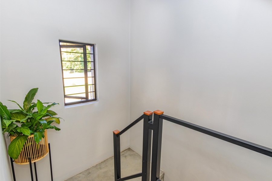 2 Bedroom Property for Sale in Barbeque Downs Gauteng