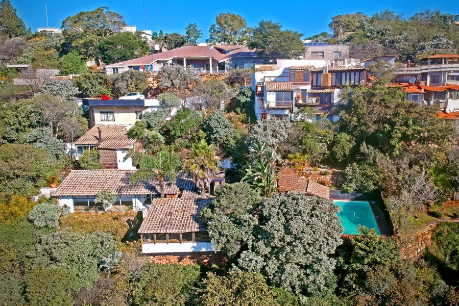9 Bedroom Property for Sale in Linksfield Gauteng
