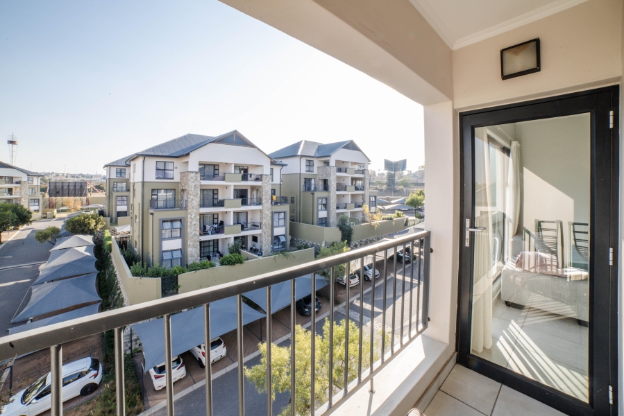 1 Bedroom Property for Sale in Waterfall Gauteng