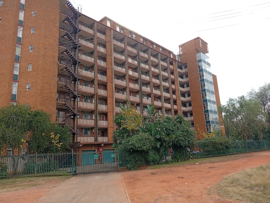 2 Bedroom Property for Sale in Weavind Park Gauteng