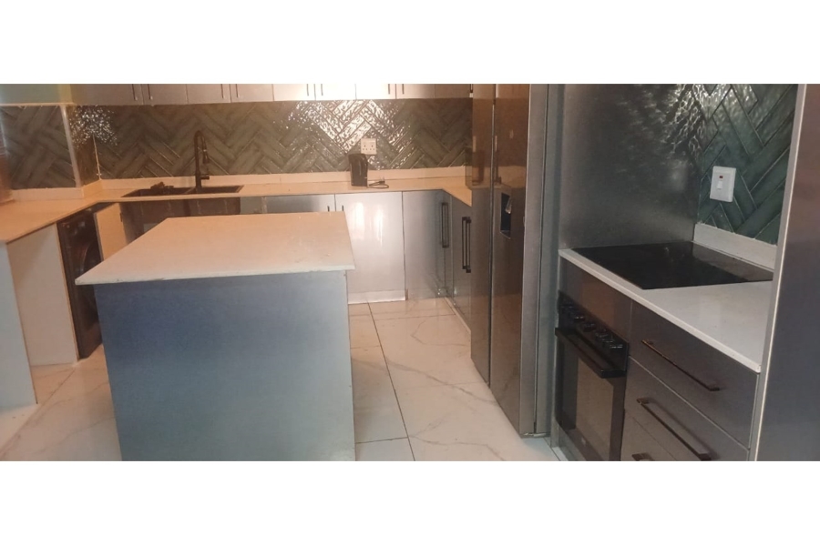 To Let 3 Bedroom Property for Rent in Sunnyside Gauteng
