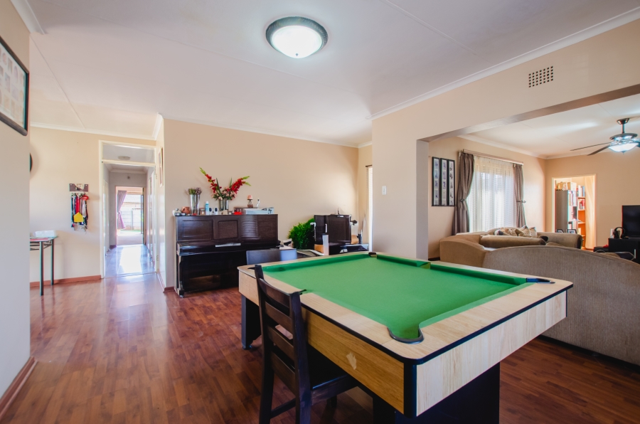 4 Bedroom Property for Sale in Edelweiss Gauteng