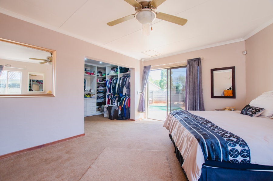 4 Bedroom Property for Sale in Edelweiss Gauteng