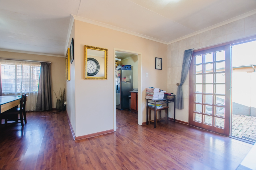 4 Bedroom Property for Sale in Edelweiss Gauteng