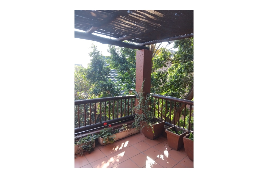 To Let 1 Bedroom Property for Rent in Magaliessig Gauteng