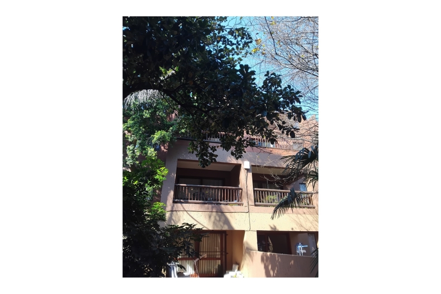 To Let 1 Bedroom Property for Rent in Magaliessig Gauteng