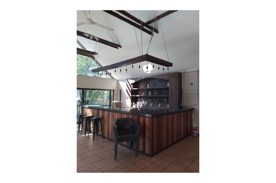 To Let 1 Bedroom Property for Rent in Magaliessig Gauteng