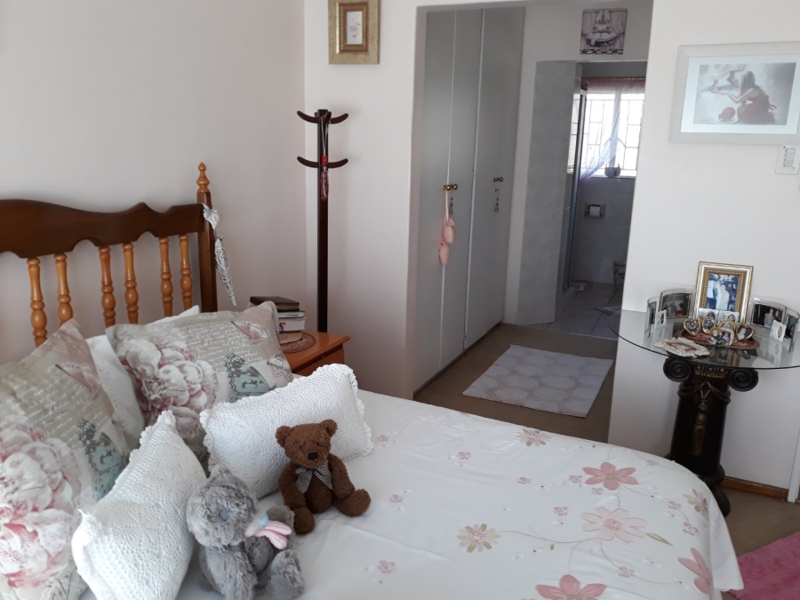 3 Bedroom Property for Sale in Randpoort Gauteng