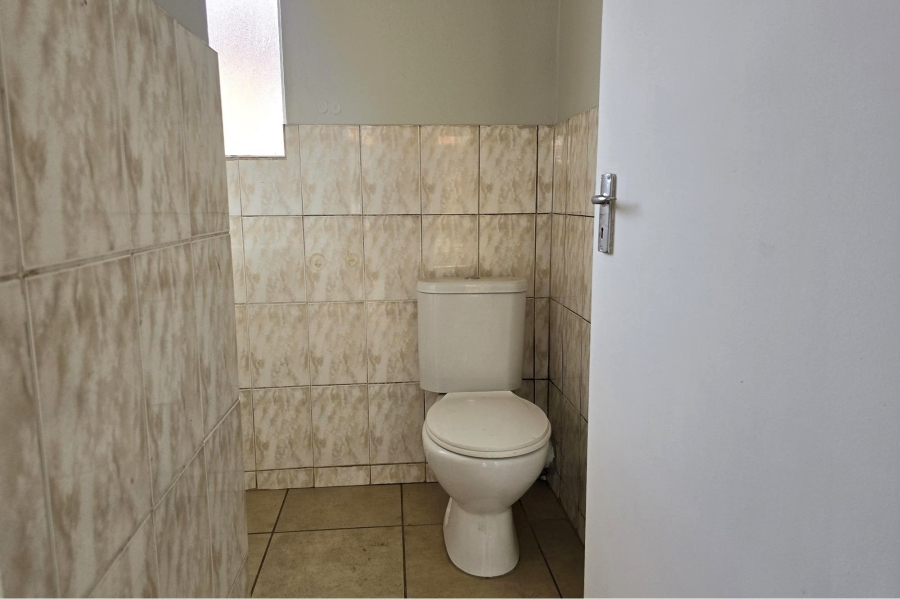 To Let 1 Bedroom Property for Rent in Kempton Park Central Gauteng