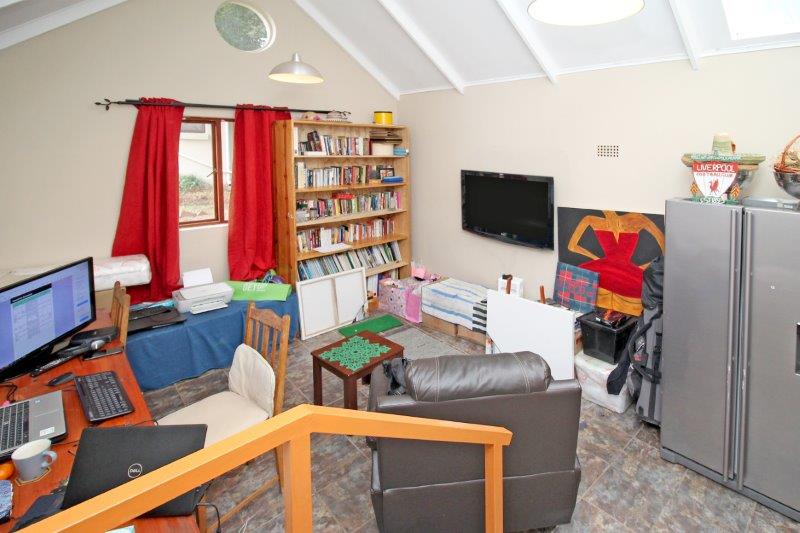 To Let 3 Bedroom Property for Rent in Melville Gauteng