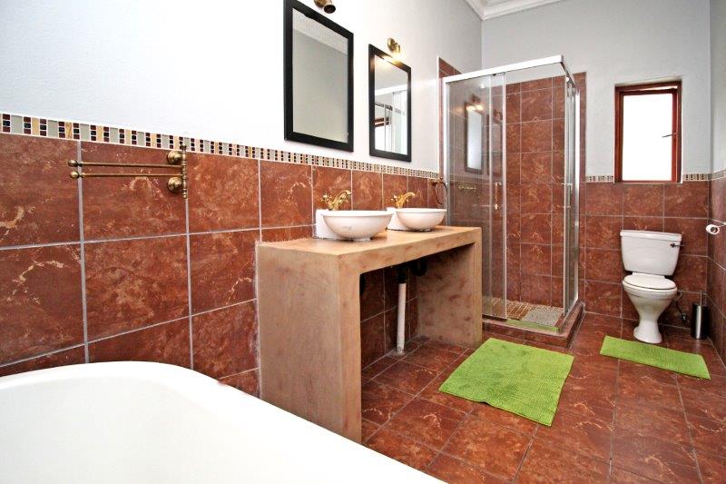 To Let 3 Bedroom Property for Rent in Melville Gauteng
