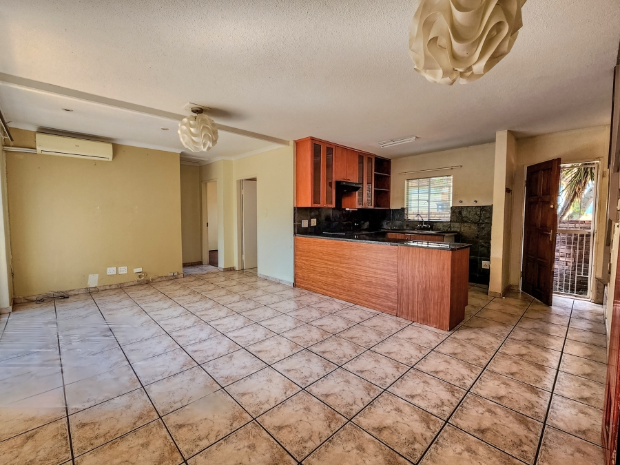 3 Bedroom Property for Sale in Wilgeheuwel Gauteng