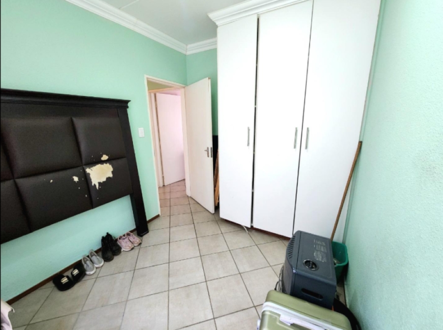 2 Bedroom Property for Sale in Albertsdal Gauteng