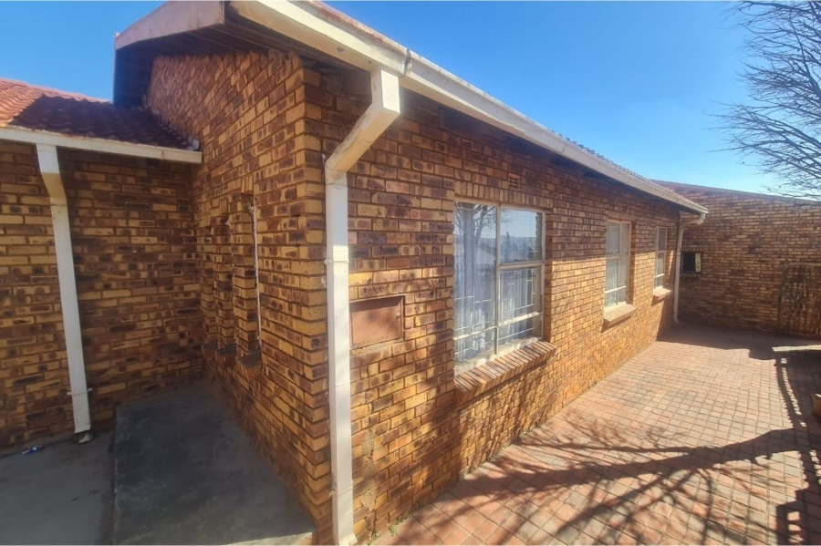 3 Bedroom Property for Sale in Atteridgeville Gauteng