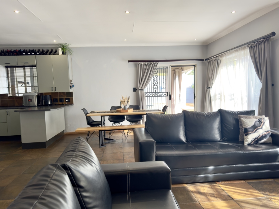 3 Bedroom Property for Sale in Equestria Gauteng