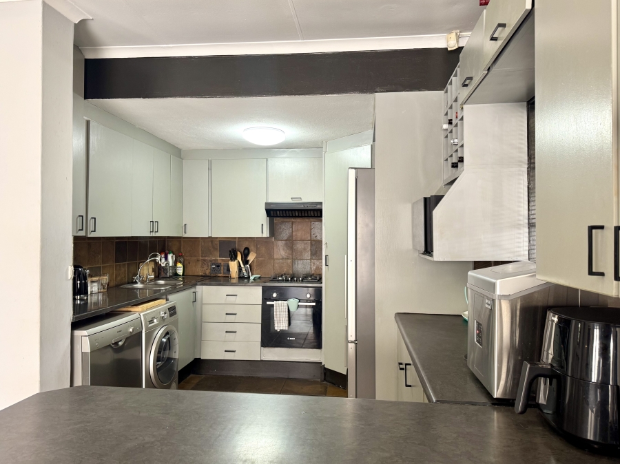 3 Bedroom Property for Sale in Equestria Gauteng