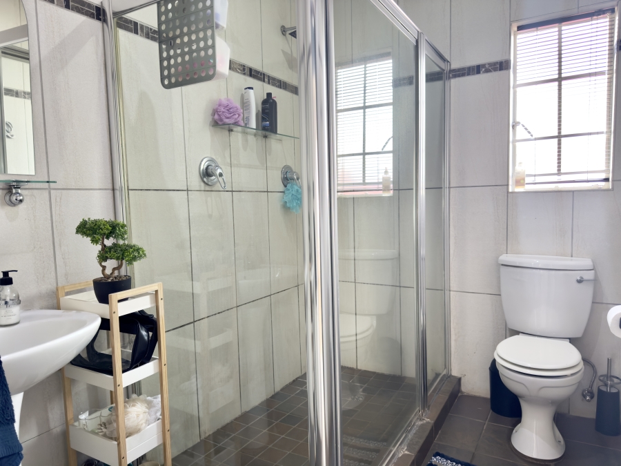 3 Bedroom Property for Sale in Equestria Gauteng
