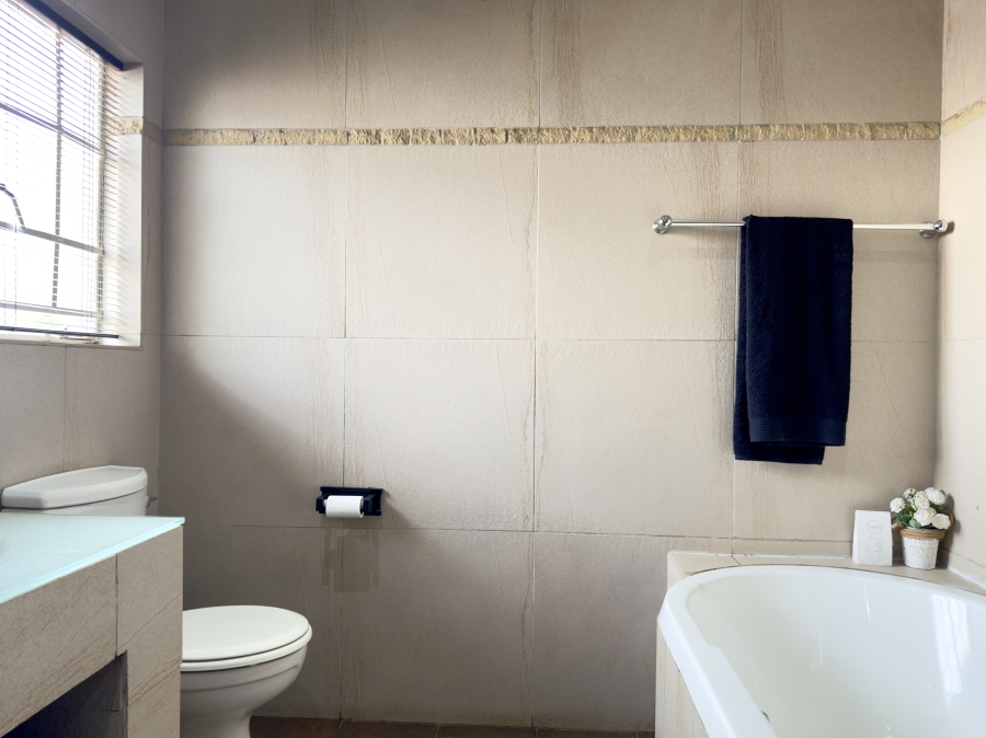 3 Bedroom Property for Sale in Equestria Gauteng