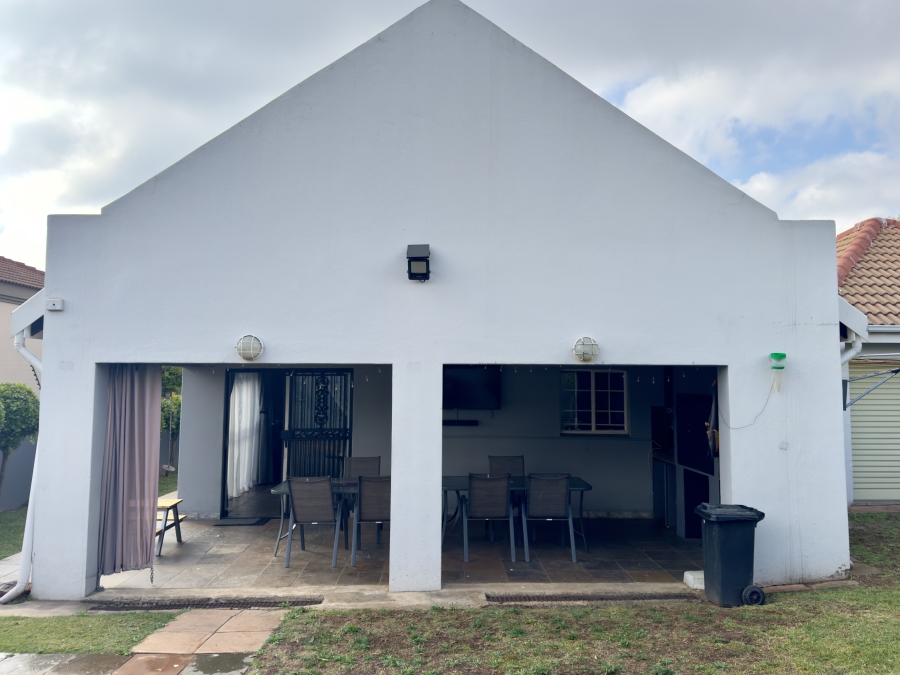 3 Bedroom Property for Sale in Equestria Gauteng